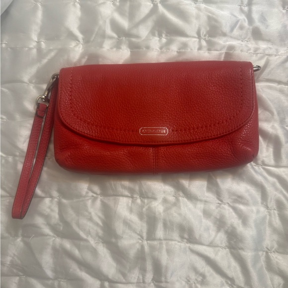 Coach Vermillion Red Leather Wristlet (fits phone) - Picture 3 of 9